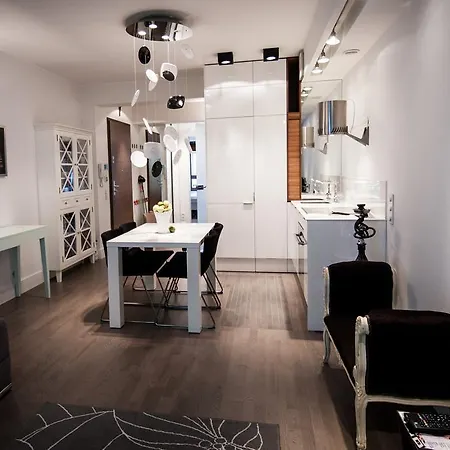 Krajowej Apartment *